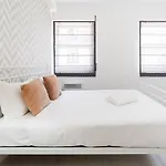 Guestready - Riber Apts Porto