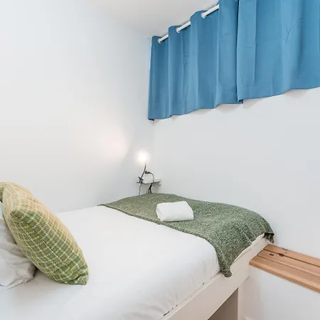 Guestready - Riber Apts Oporto